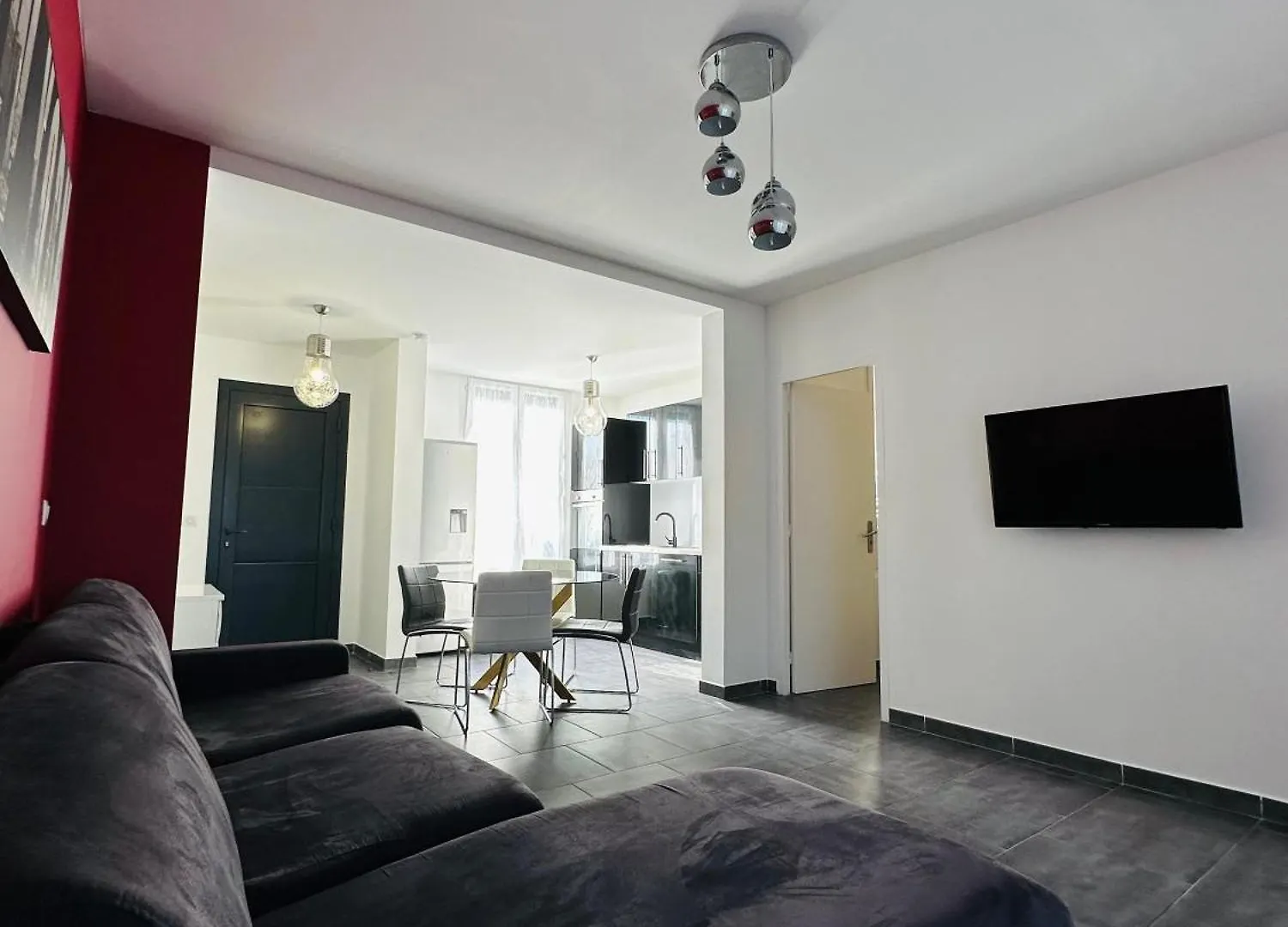 Hotel Eden Cassis - Centre-Ville- Piscine Chauffee, Jacuzzi Et Sauna - Parking Prive France