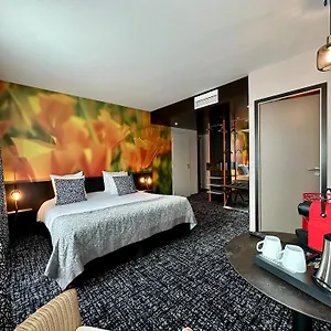 Hotel The Originals Boutique, De La Paix, ****